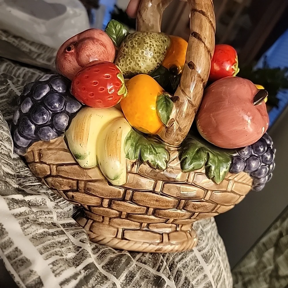 Vtg Empress by Haruta Magolica Hand  Painted‎ Fruit Basket Hanging Ceramic 10